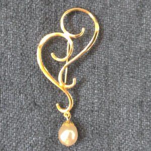 Goldtone Faux Pearl 3 1/2 Inch Long Pin Brooch